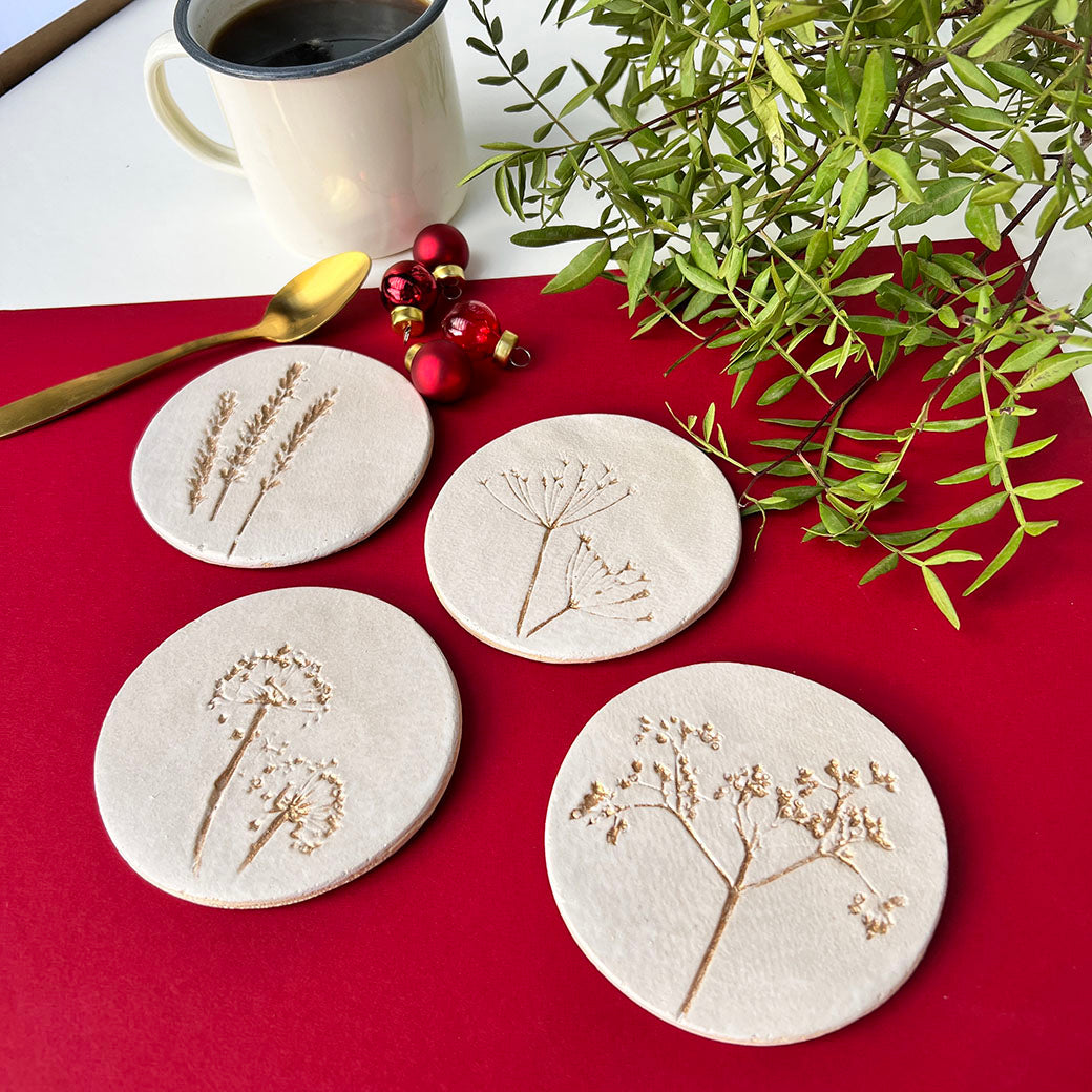 White Wild Flower Ceramic Coasters, Individual or Set of 4 Ceramic  Off-white Floral Circle Coasters, Gift for Her, Birthday Gifts 