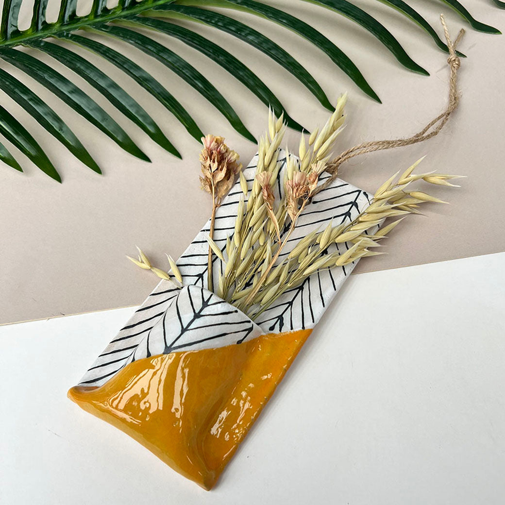 Hanging Vases – Ceramic-Gifts | Juliet Reeves Designs