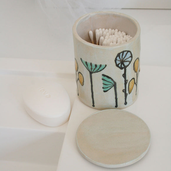 Ceramic Vanity Pot With Lid