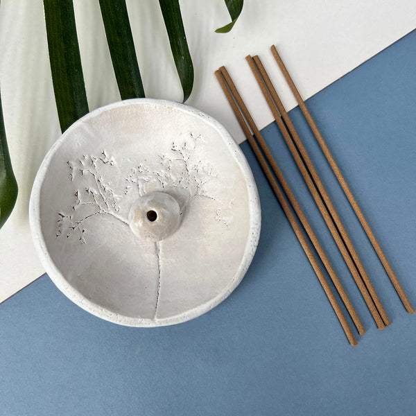 White-Wild-Flower-Incense-Dish